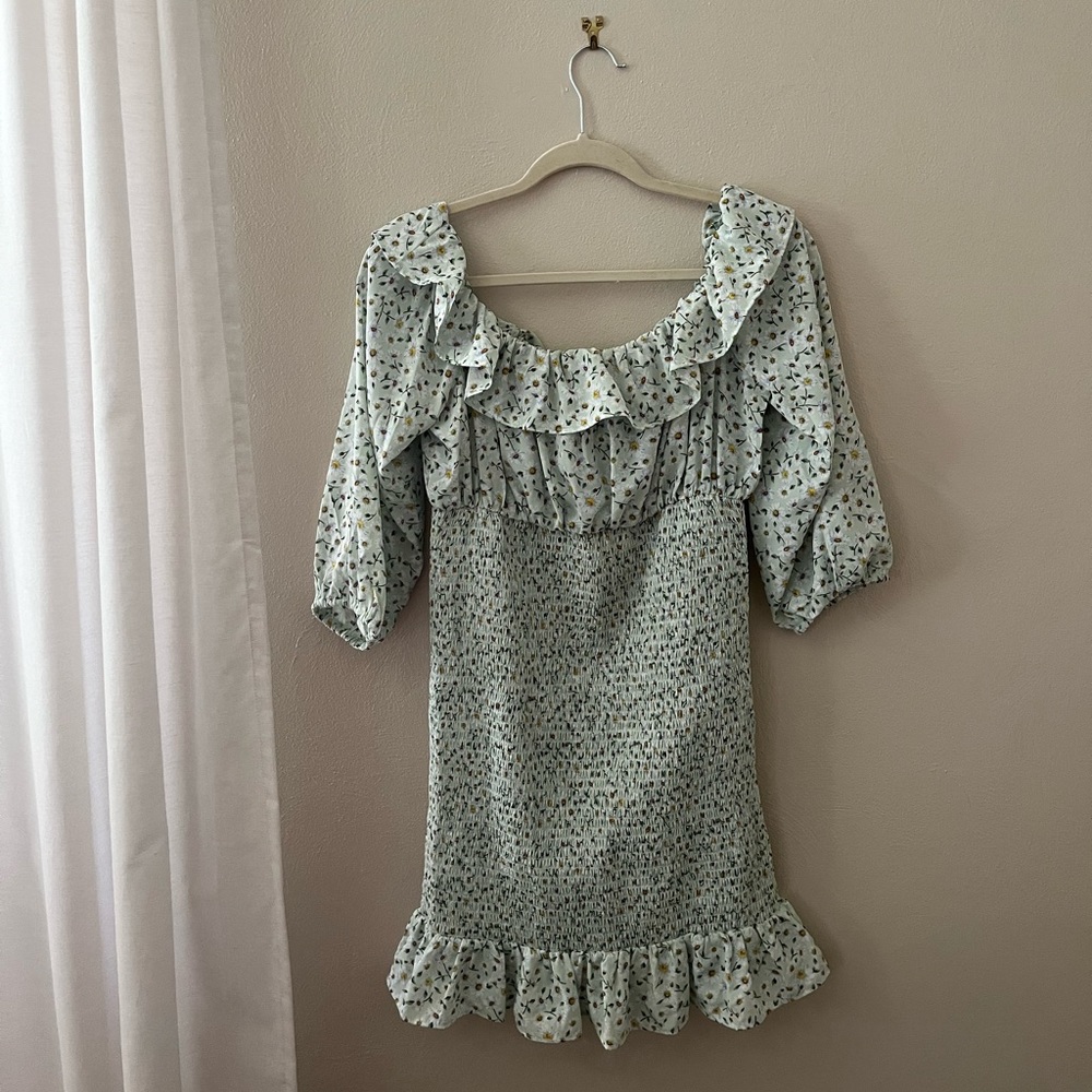 Forever 21 floral mini dress